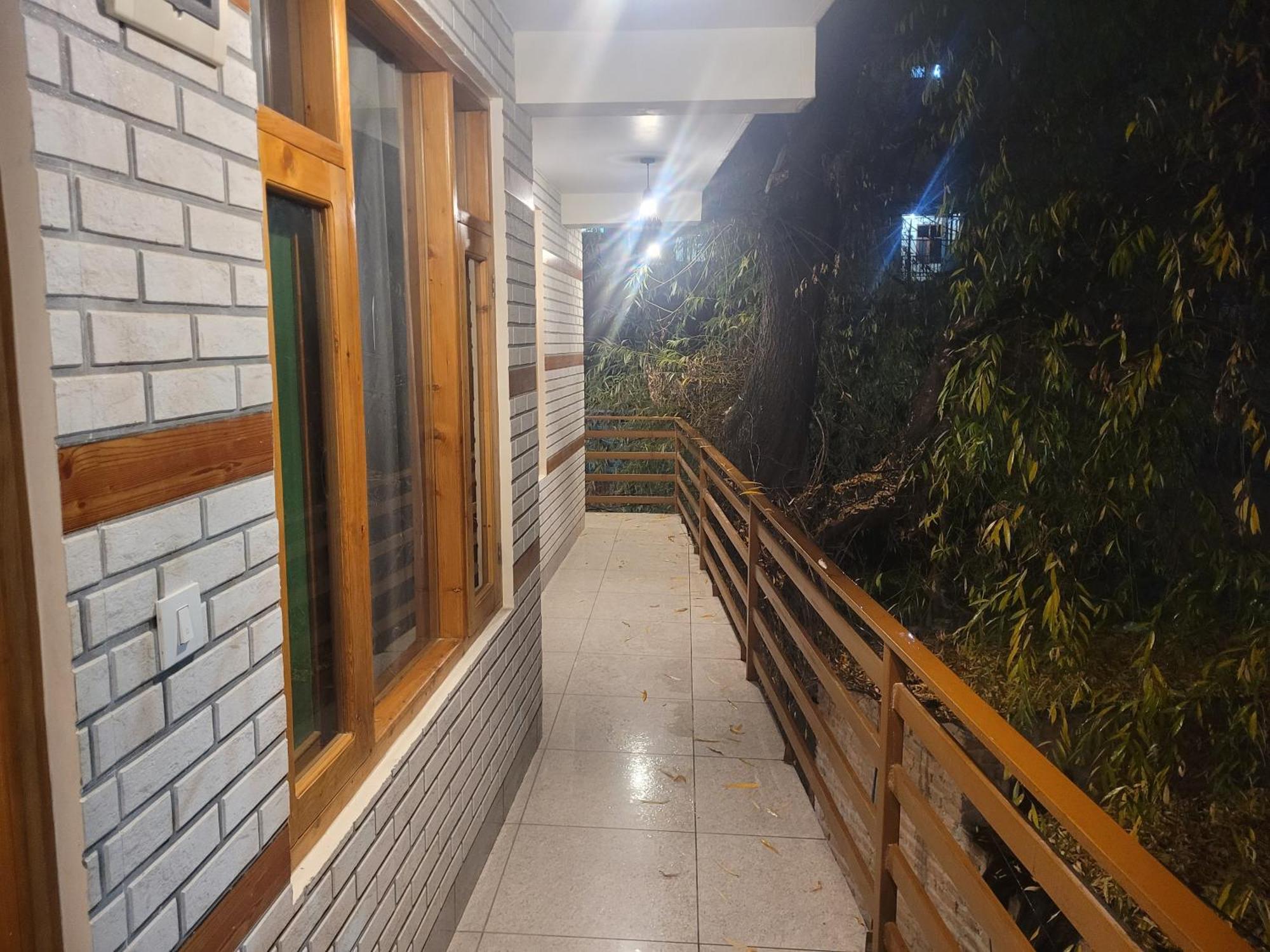 Hotel Snow Country Villa - Manali (Himachal Pradesh) — Photos 3